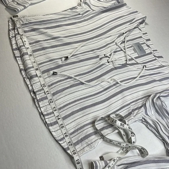 Rails Grace Patriot Stripe Lace Front Top Medium - Picture 7 of 13